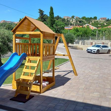 Mare Amor Rab Palit Εξωτερικό φωτογραφία