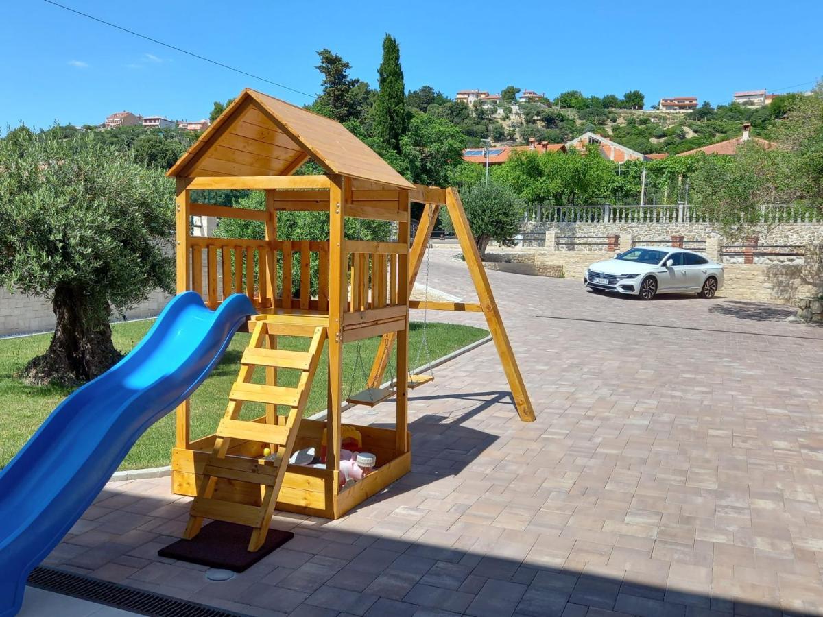 Mare Amor Rab Palit Εξωτερικό φωτογραφία